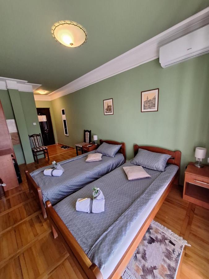 Guest House Villa Lord Novi Sad Luaran gambar